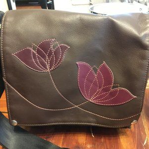 Queen Bee Creations Truckette Bag, crossbody